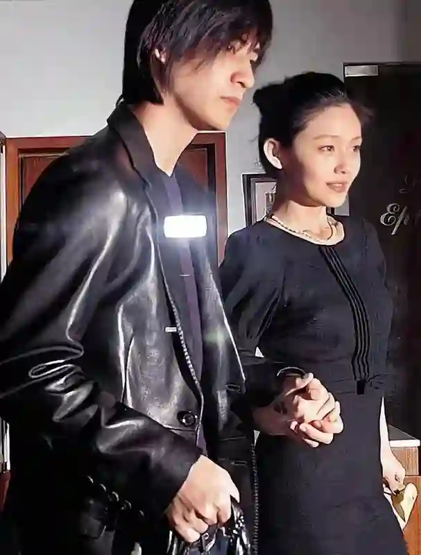 周渝民首谈大S是自己贵人！曾因没钱分手，汪小菲账单有问题？