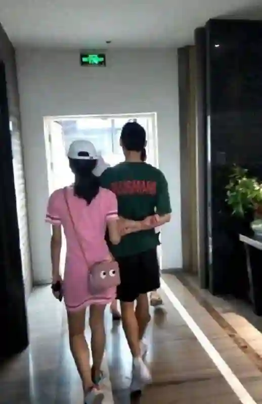 汪卓成方辟谣恋情，女方也直言“请停止造谣”