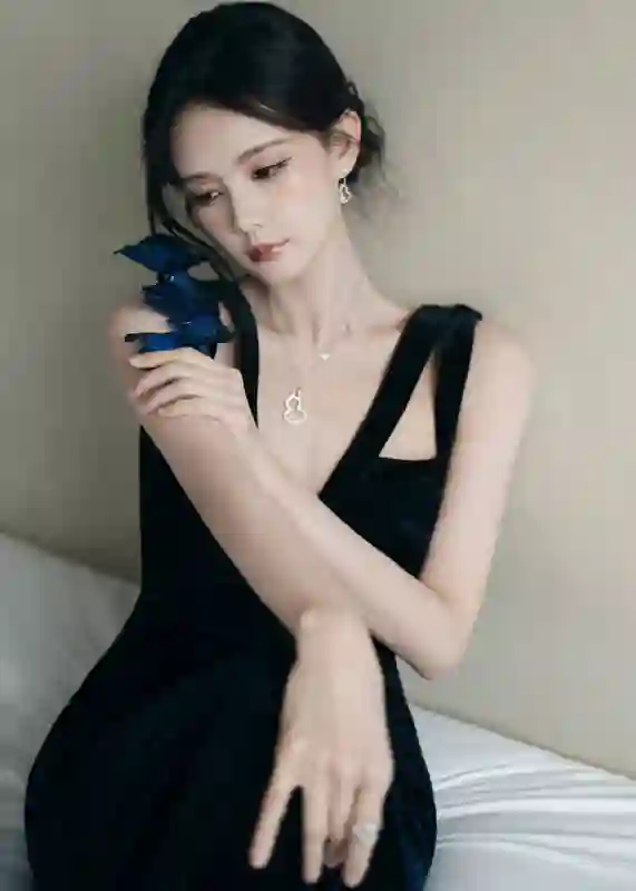 骨感<em>身材</em>A爆全场