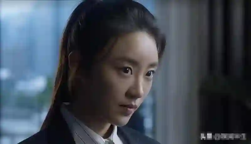 别尬演情妇了！膀大腰圆，五大三粗，4位女人真能迷倒男人？