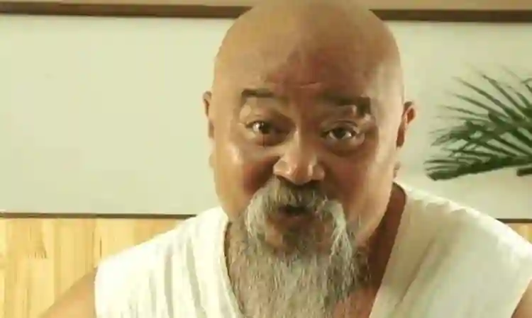 70岁的李琦：曾每天2包烟，顿顿8两酒，跟去世前的杨少华如出一辙