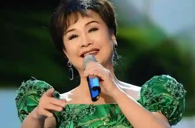 台北歌手不足挂念？李谷一曾“看不起”邓丽君？听听谷建芬怎么说