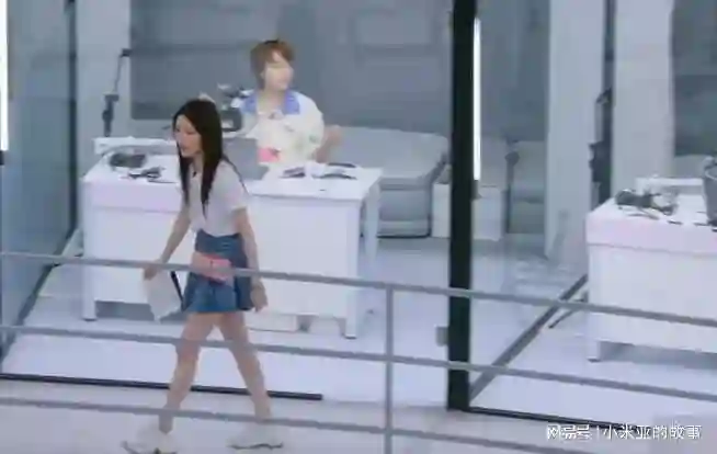 没想到，郭麒麟努力了10年，如今栽到了张凯丽女儿手里