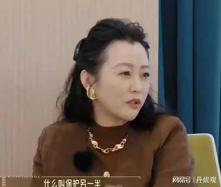 郝蕾“被学员一句话惹怒”在全网火了，孙俪的话，终于有人信了！