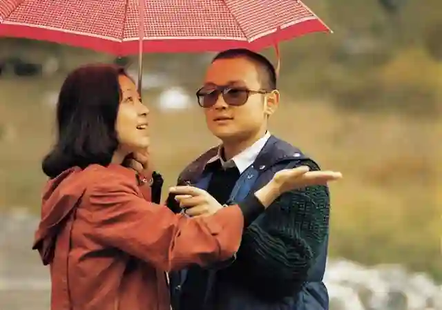 他入戏太深自诩是贾宝玉，追求陈晓旭被拒，32岁酗酒暴病永远离开