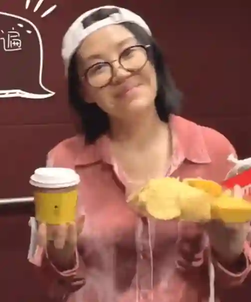 55岁的许晴怎么变成这样了，曾经的“不老女神，冻龄少女”哪去了？