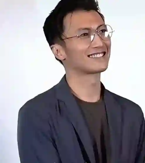 谢霆锋一直想复婚，而且不断努力接近张柏芝，却没想到不赞成复合的是他