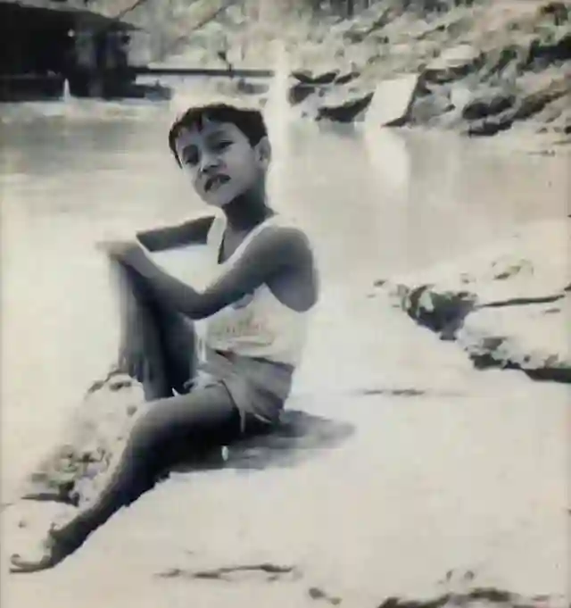 被骗10年，他居然是陈坤儿子，长大后的容貌不像父亲，遗传了母亲
