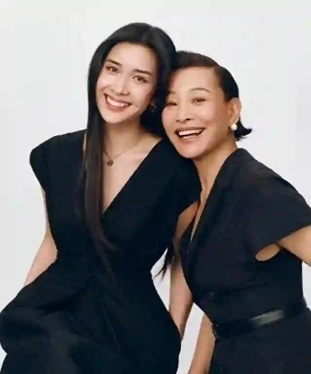 陈冲小女儿许文珊，也是极少数美过明星妈妈的星二代
