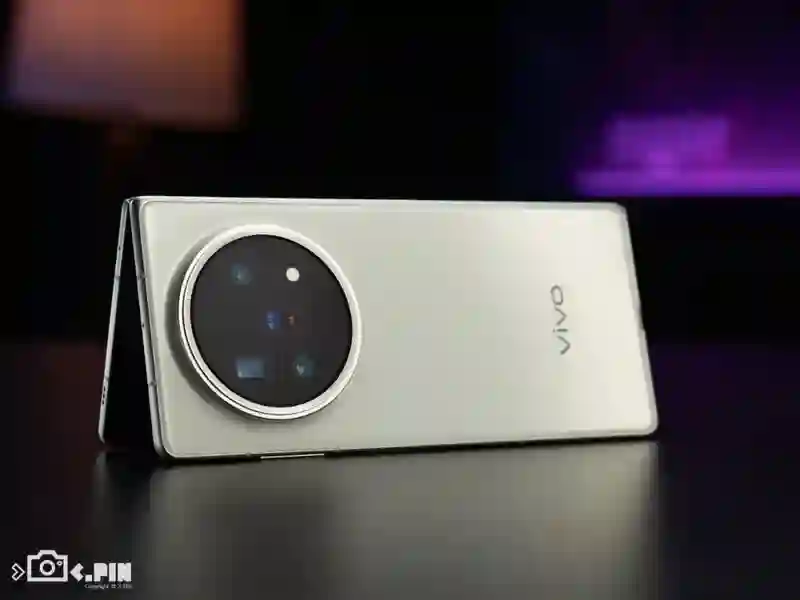 vivo刚出的这台折叠屏，我愿称它为“苹果最佳搭子”