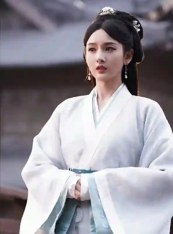 45岁张柏芝美得不像真人！颜值逆生长，网友：这状态合理吗？