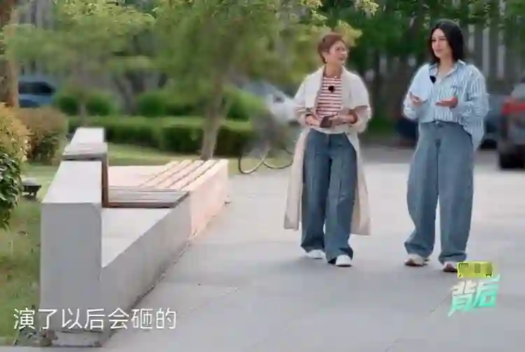 尚雯婕登台前抑郁症发作，不敢告诉节目组，在休息室僵硬了30分钟