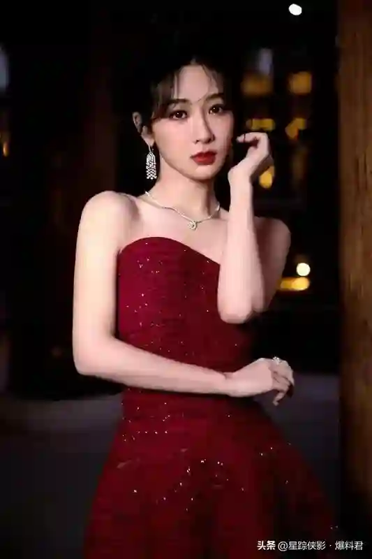 无滤镜风暴！周迅衰老泪诉，马伊琍憔悴惊呆，戚薇自黑赢掌声！