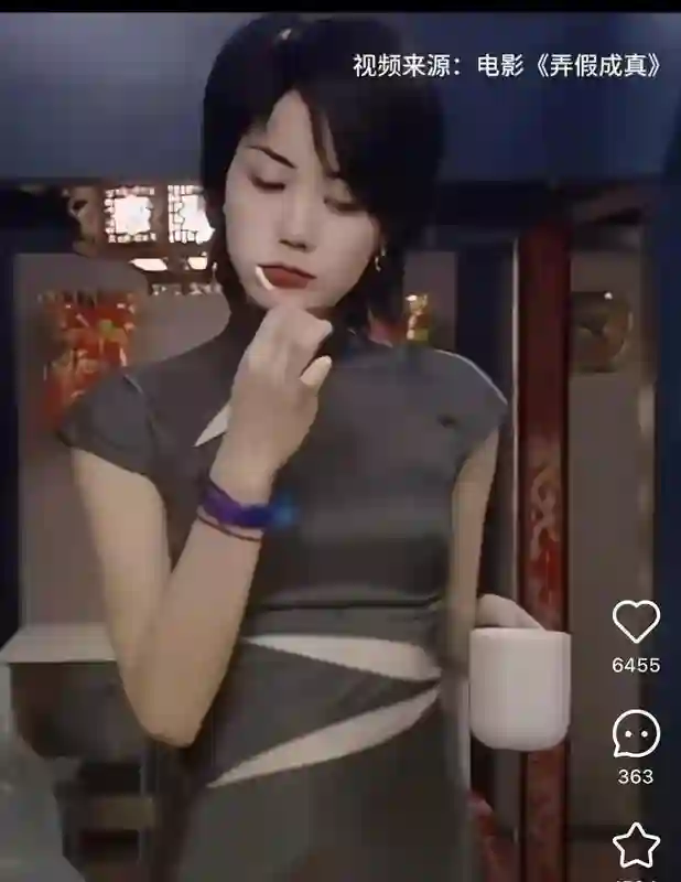 56岁王菲素颜近照被曝光后，大家才终于明白，谢霆锋眼光有多好