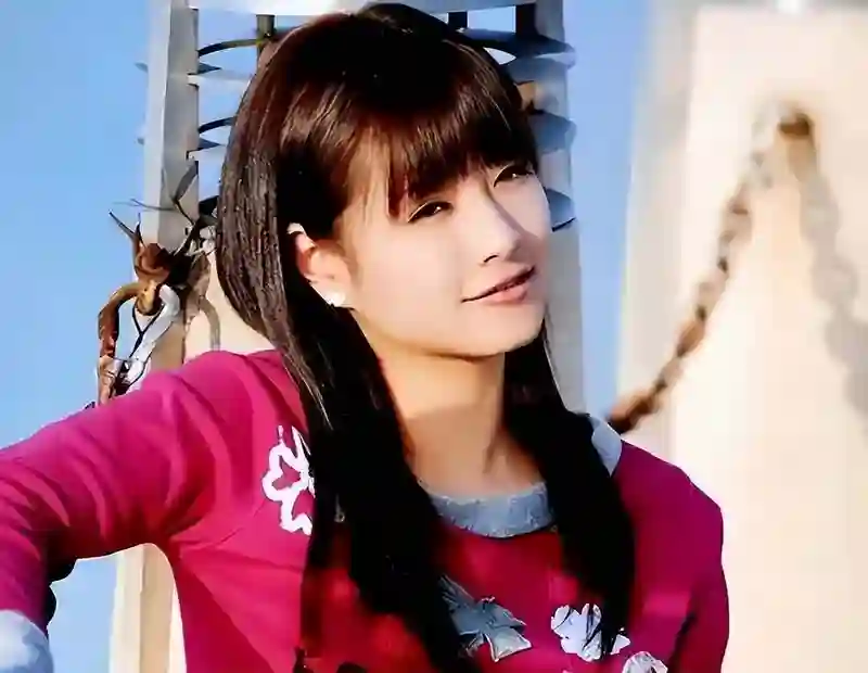 曾是上海第一美女，却从28楼一跃而下，万字遗书揭开豪门阴暗婚姻