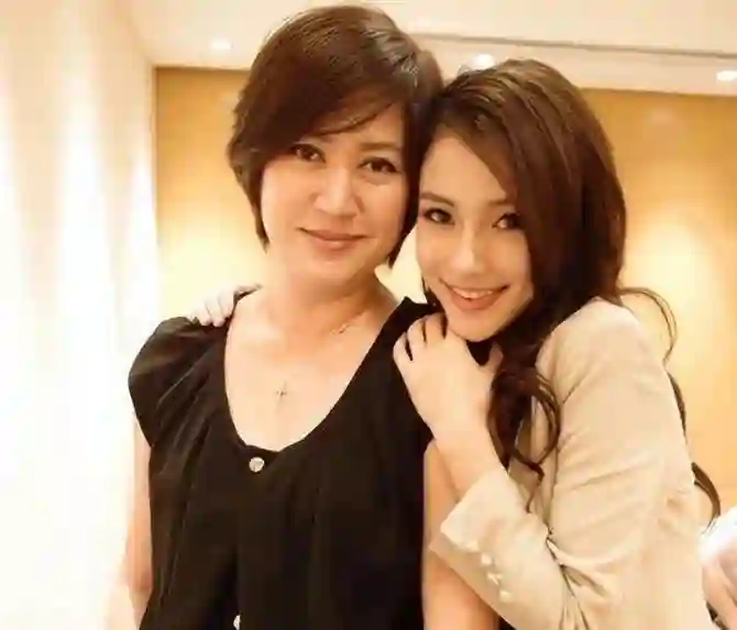 “复出”遥遥无望，离开黄晓明庇护的杨颖，终于体会到了世态炎凉