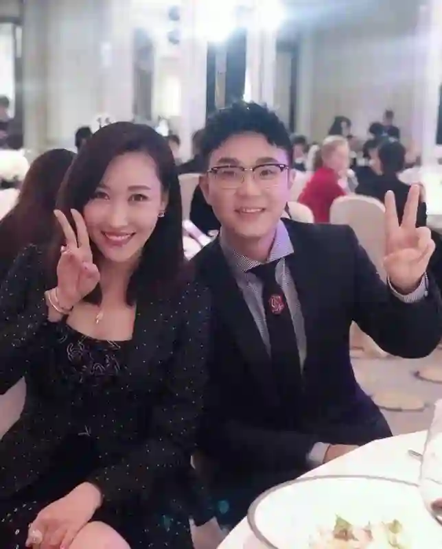 王一博于适背后的女大佬，电影圈最会赚钱的制片人陈祉希