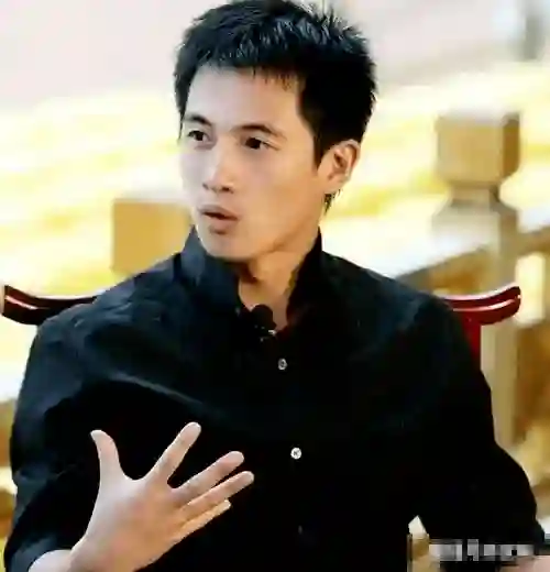 曾为国宝级舞蹈家的黄豆豆，给孩子取名豆芽、豆角，现破格提拔