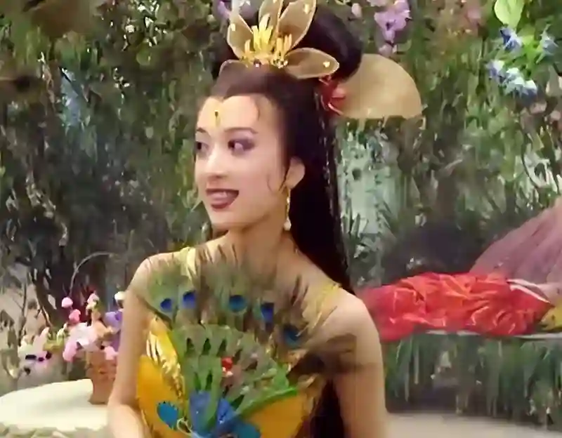 86版西游8位女神容颜对比，邱佩宁嫦娥风华绝代，今昔差距惊人！