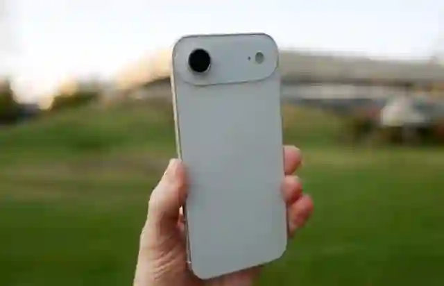 iPhone 17系列机模细节曝光，Pro升级，Air更薄