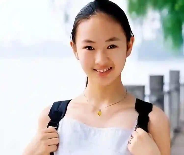 长得好不如嫁得好!被张国立打压15年的童谣,嫁大17岁男友终成影后