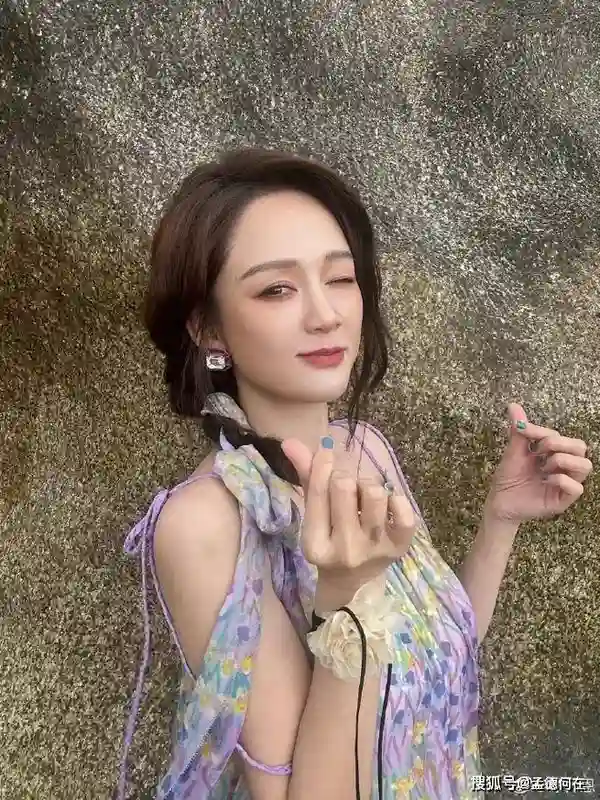 这也太馋人了！陈乔恩，这身材着实窈窕啊！