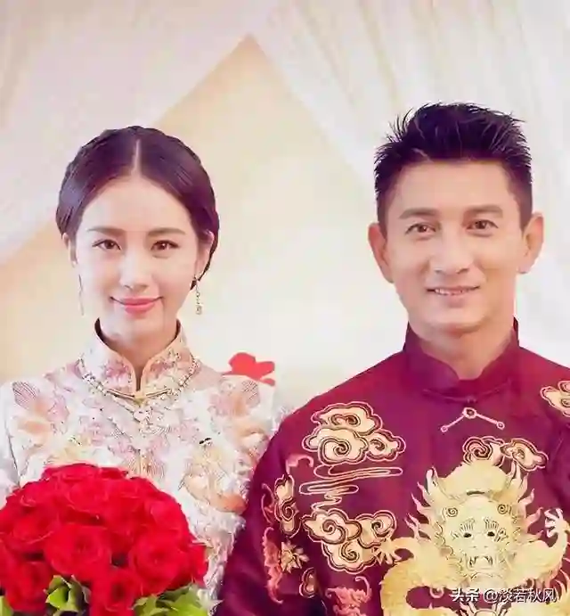 吴奇隆上海被偶遇，手上婚戒抢镜，与刘诗诗婚变传闻，不攻自破！