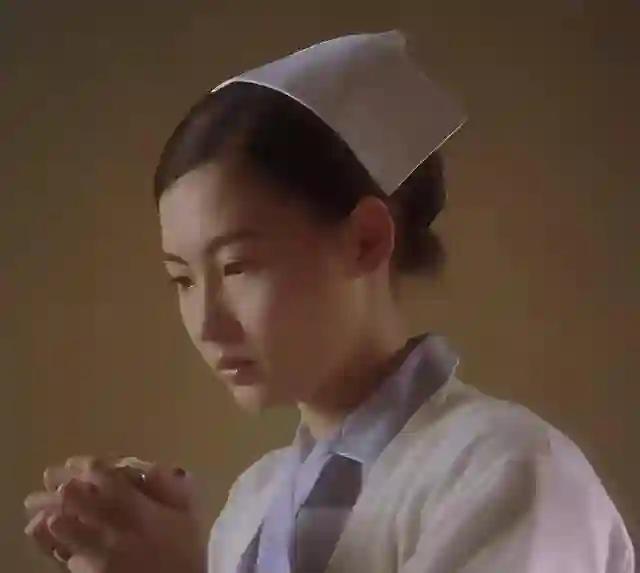 离婚后不提谢霆锋，输给王菲，张柏芝才发现原来他们不是一类人