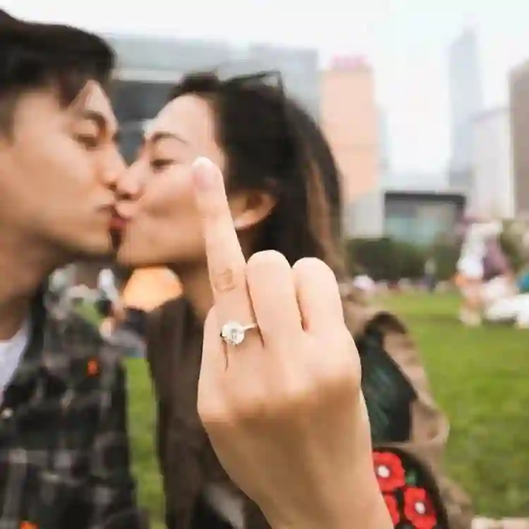 前港姐季军宣布怀孕公布宝宝性别,入行仅演过一部剧,与富二代老公定居上海生活