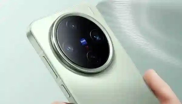 对大屏旗舰不太感冒？这几款小屏旗舰超小超美超强
