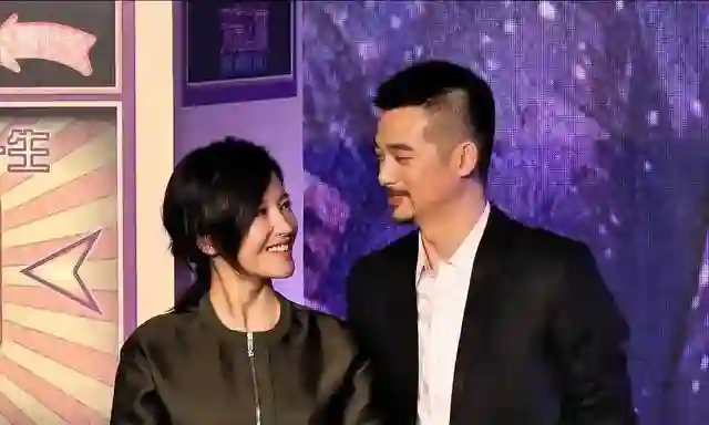 原来他俩是夫妻！巅峰时期传出喜讯，结婚恩爱9年零绯闻