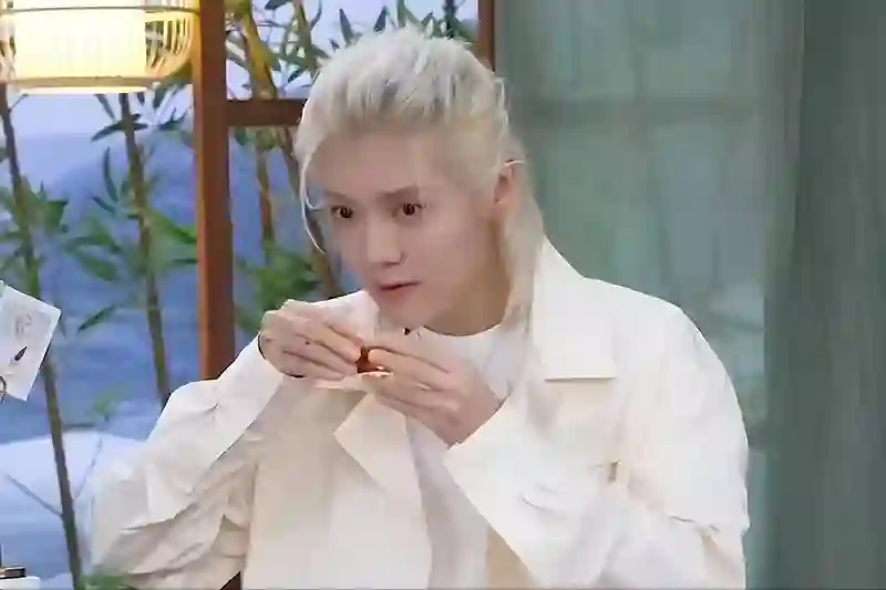 岁月是把杀猪刀！51岁的苏有朋，终归还是步入了陈志朋的“后尘”