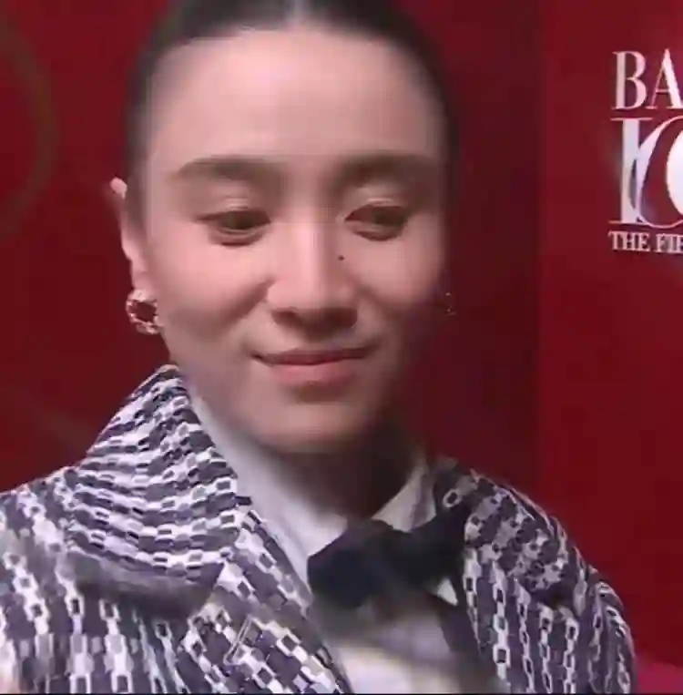 芭莎怼脸拍堪比照妖镜，孙俪林志玲全翻车，杨幂机灵躲镜头