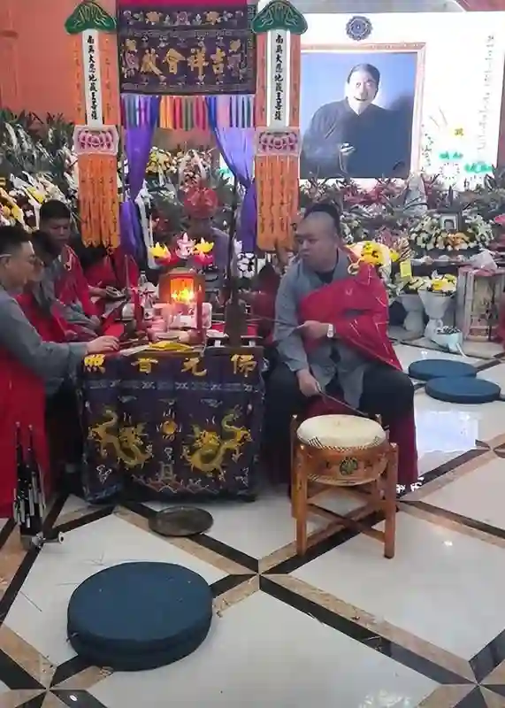 郭德纲师傅金文声儿子发声了！我爸去世杨家没来人，我凭什么去送杨少华