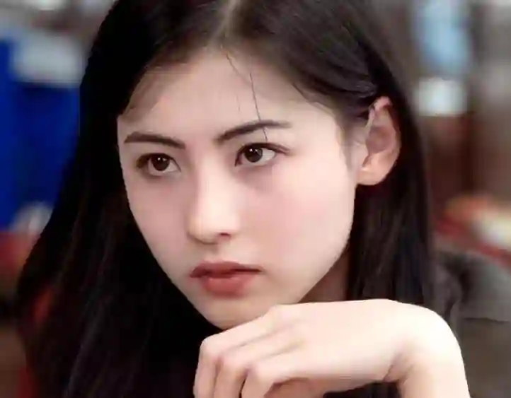 张柏芝首次承认，伤她最深不是陈冠希，是让她3年怀孕5次的男人