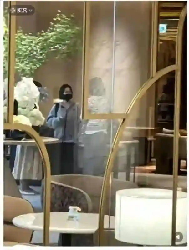 让黄春梅破防的从来不是钱，而是小S和具俊晔联手，给她上了一课