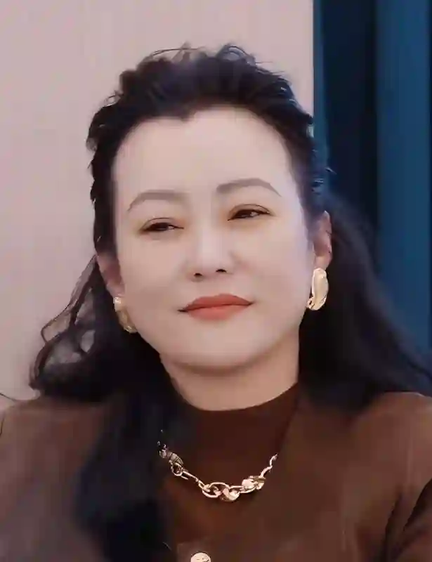 哈尼克孜因美貌被刷，因平凡也被删，真相令人唏嘘