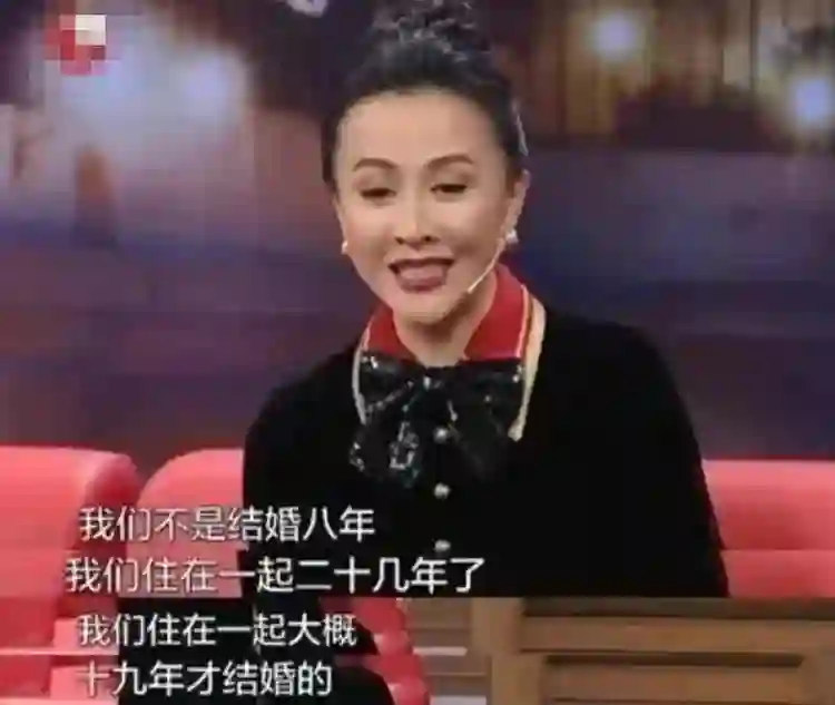 主办方的天要塌了！刘嘉玲汤唯同框被嘲，与梁朝伟“旧戏”被重提