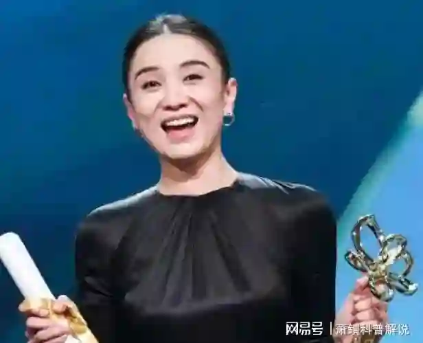 宋佳钟楚曦不和风波升级！深扒之下，3个细节和狗仔爆料全对上了