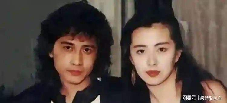 王祖贤亮相国际灸法大会，面相发福还有皱纹，怎么老成这样了？