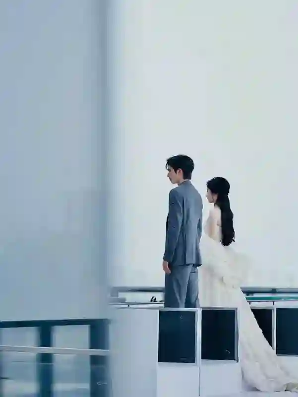 这两张脸谈恋爱，怎么可能有人反对？