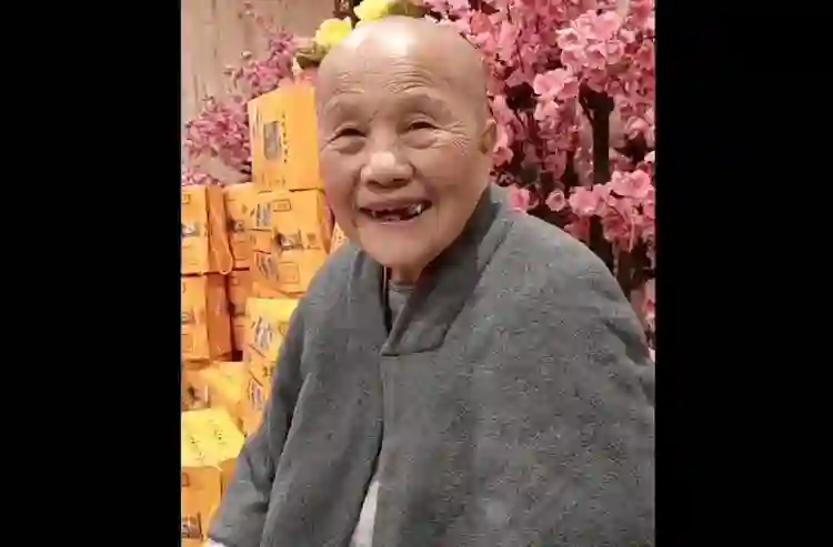 王菲窦唯北京往事：青春时爱上的人，要用多少个十年才能释怀？