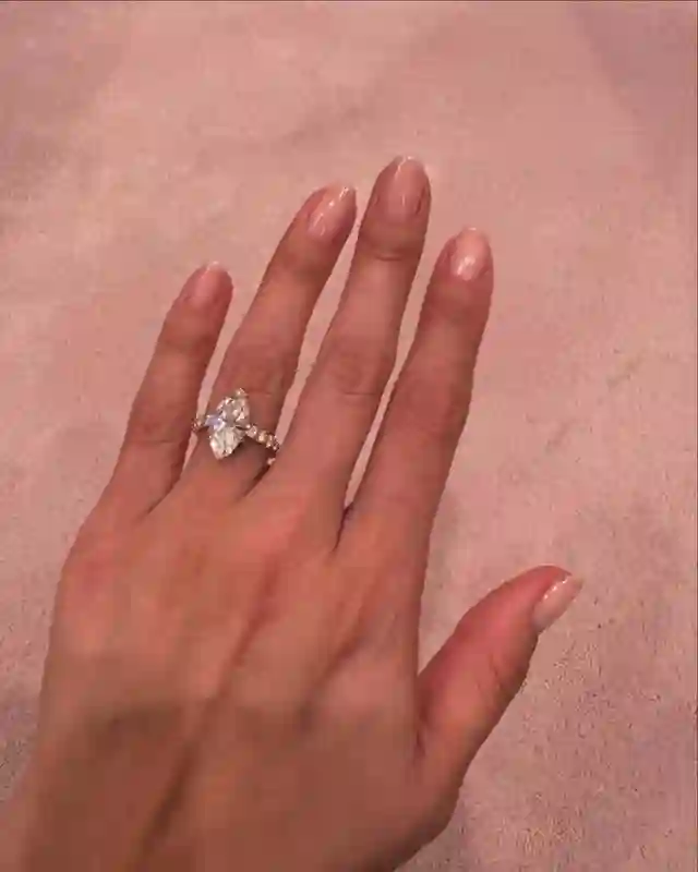 赛琳娜与本尼9月大婚 婚礼细节曝光 3500万豪宅备婚