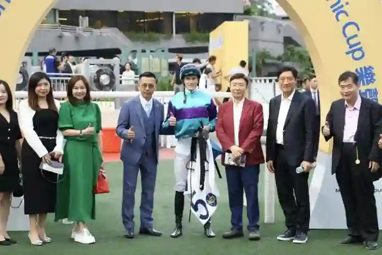 王一博于适背后的女大佬，电影圈最会赚钱的制片人陈祉希