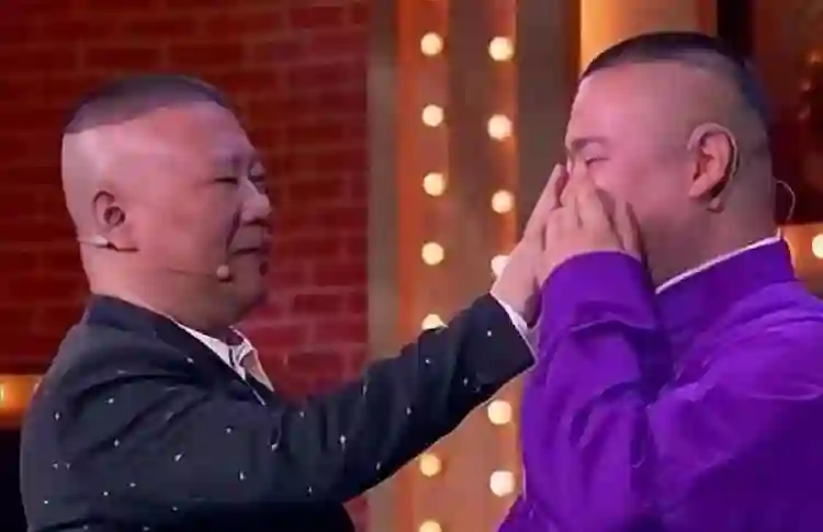 引起众怒！“不务正业”的岳云鹏遭到全网抵制，连郭德纲也救不了