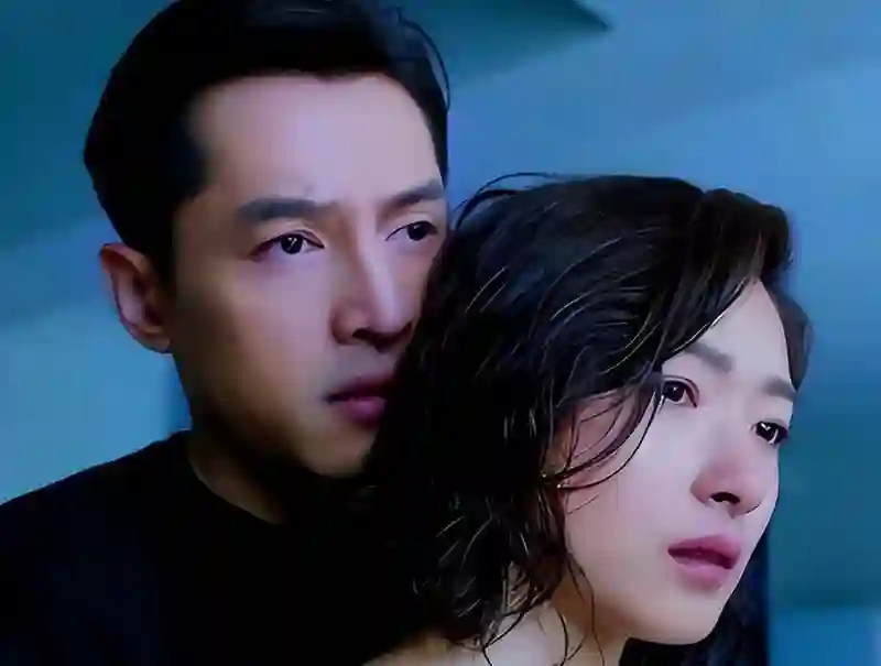 与胡歌互相成就，不婚主义却隐婚生子，43岁万茜成为人生赢家