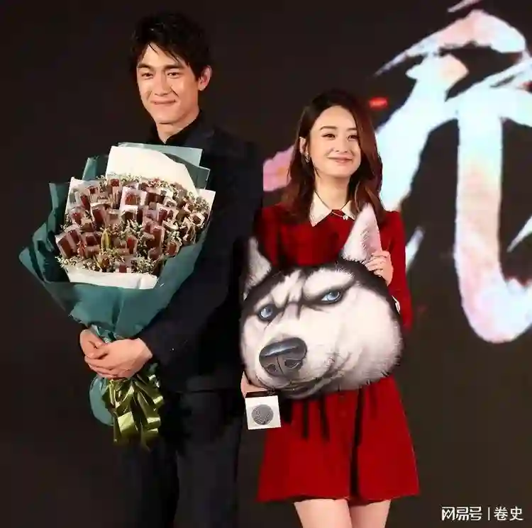 看到二婚赵丽颖“败给”25岁女校花，冯绍峰6年前的话，有人信了