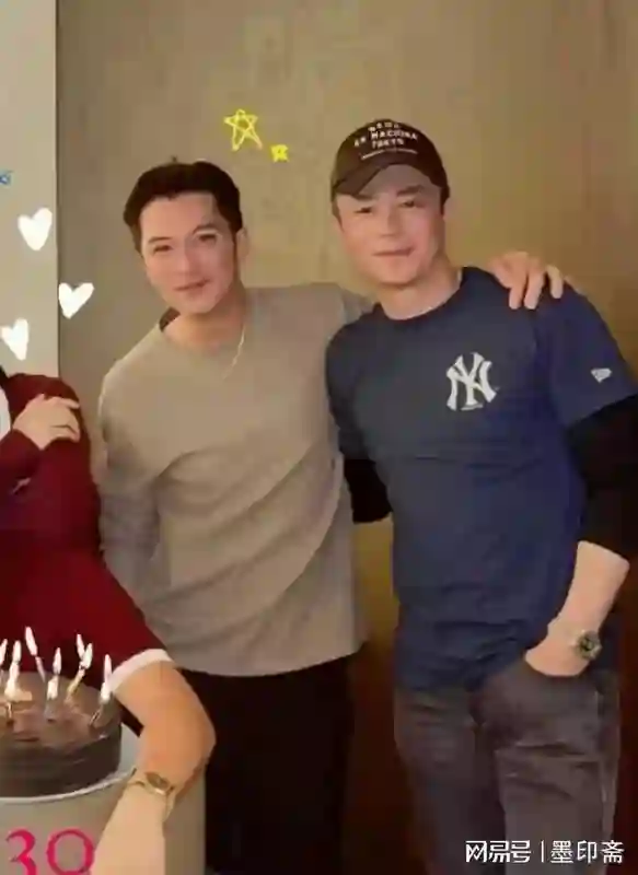 林心如许玮甯参加聚会，霍建华邱泽融入老婆圈子，阵容豪华太养眼