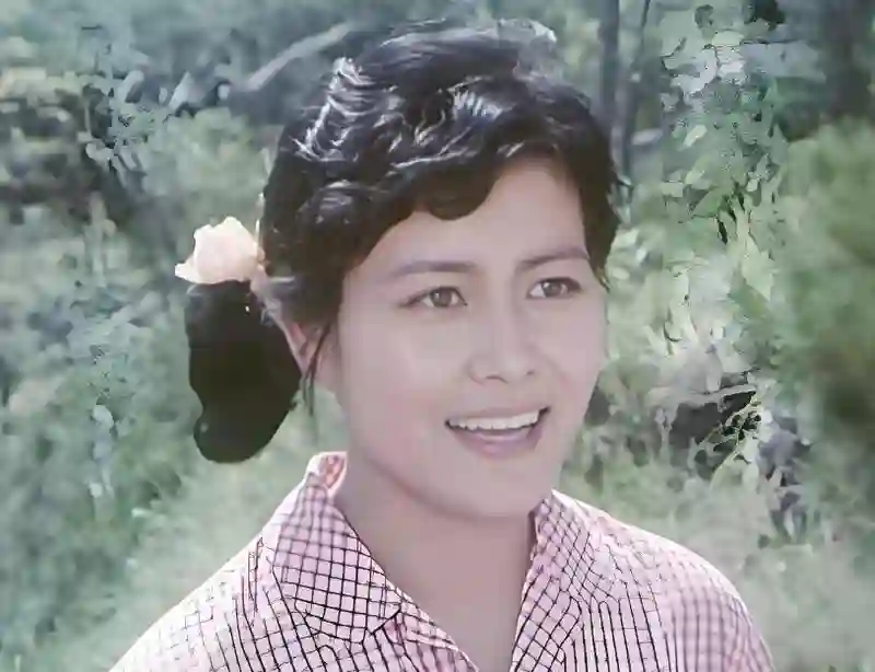 《红牡丹》45年，演员近况曝光，蒋大为潇洒，赵凤霞忙碌，姜黎黎面容慈祥