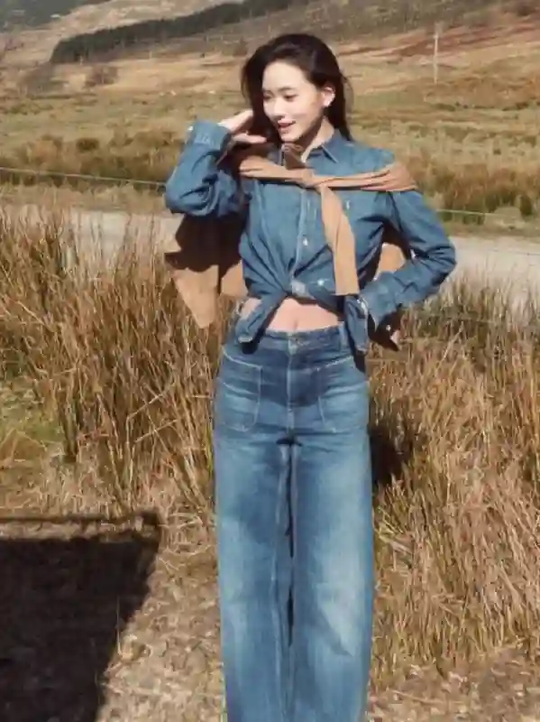 小S二女儿分享旅行美照！秀小蛮腰和豪车，不顾亲妈悲伤走不出门